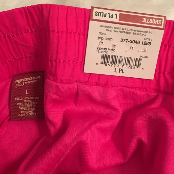 Arizona Shortie Eyelet Shorts🌸 - Picture 4 of 4